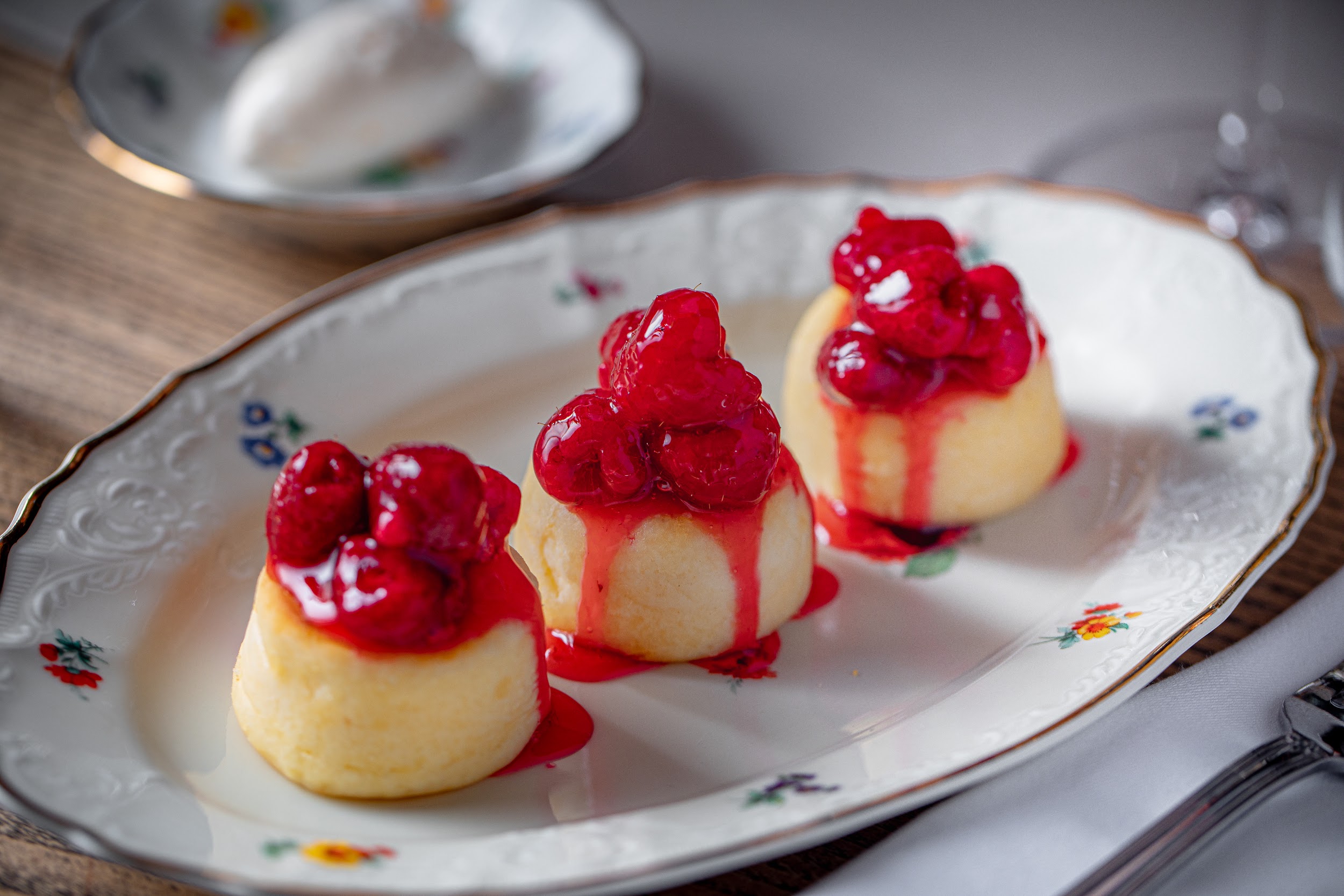 Фото 25 — Рецепт сырного десерта с малиной