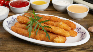 Photo of Сырные палочки с чесночным соусом