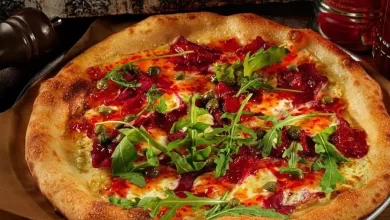 Photo of Рецепт сырной пиццы с ветчиной и ананасом